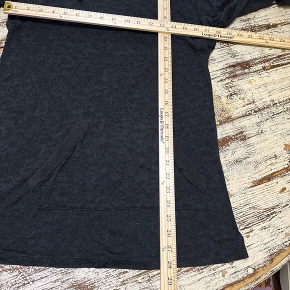 Soffe Sheer Bunout Long Sleeve Women's Size Large Black Athletic Shirt - Picture 6 of 12